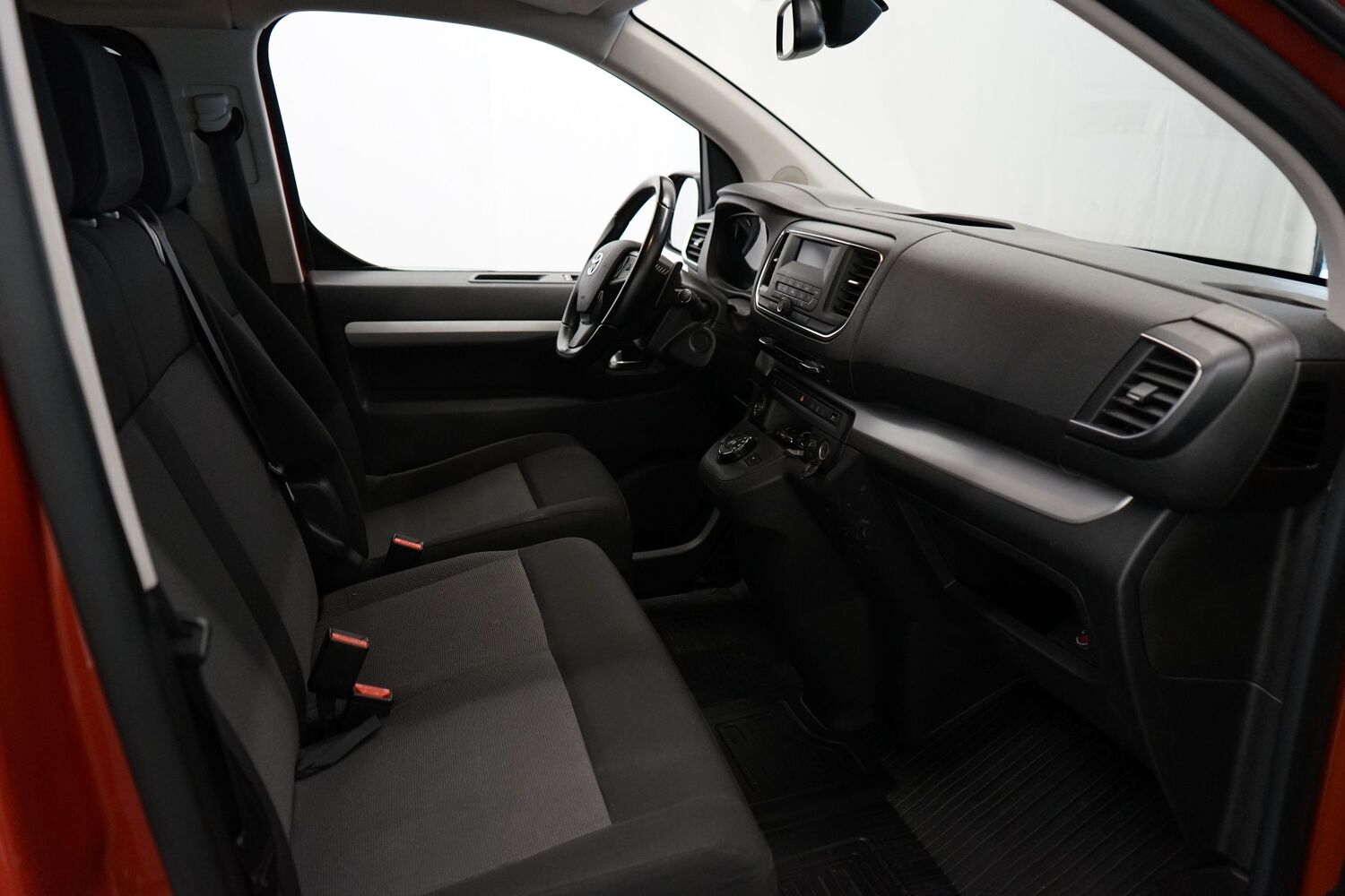 Toyota Proace Verso vaihtoauto