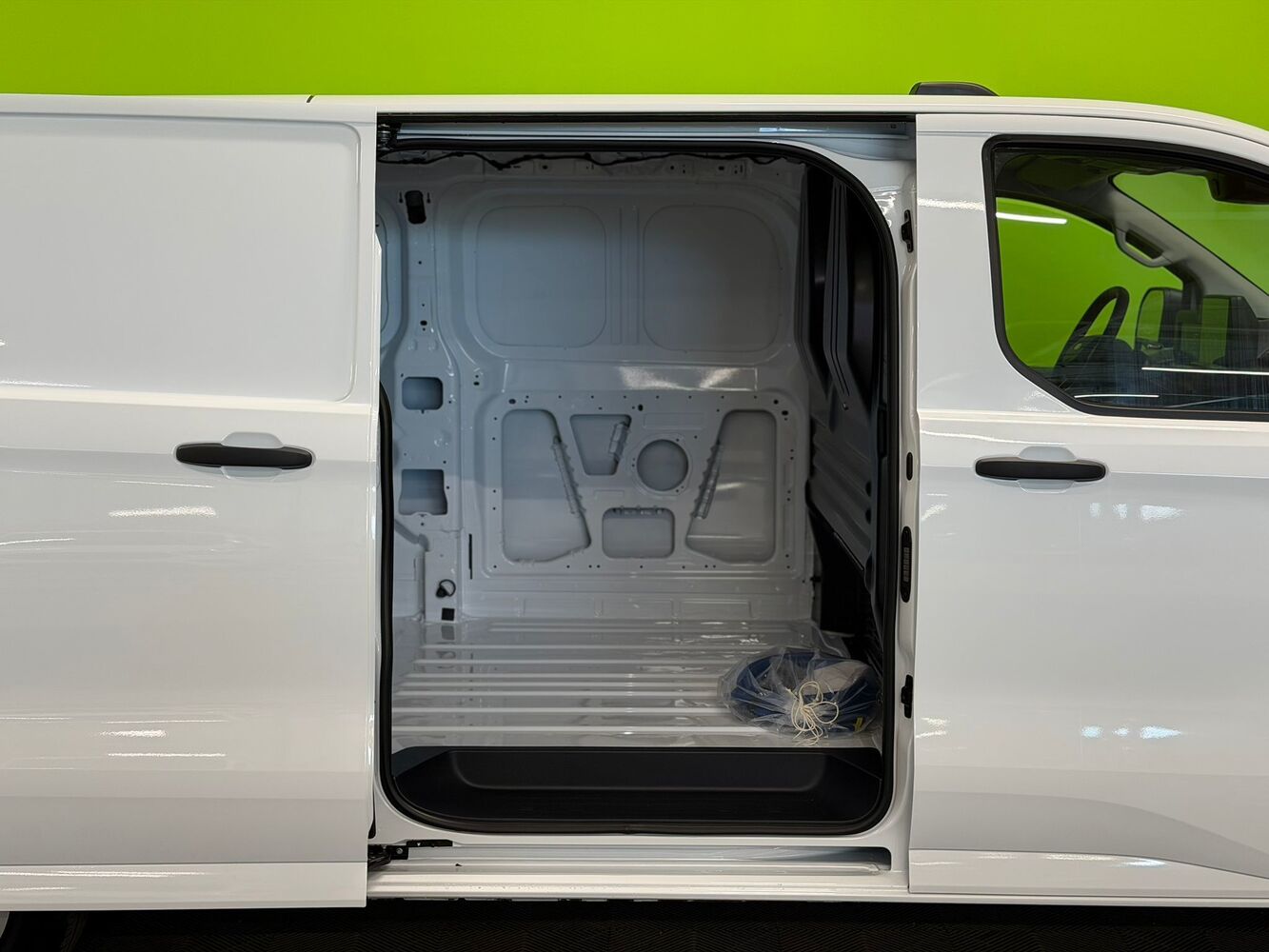 Ford Transit Custom vaihtoauto