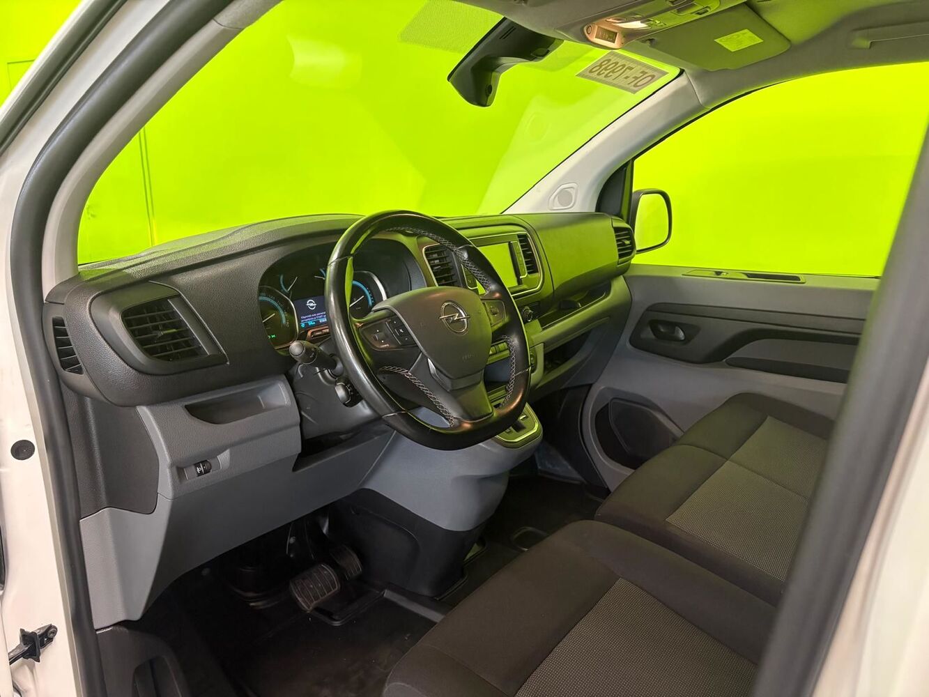 Opel Vivaro-e vaihtoauto