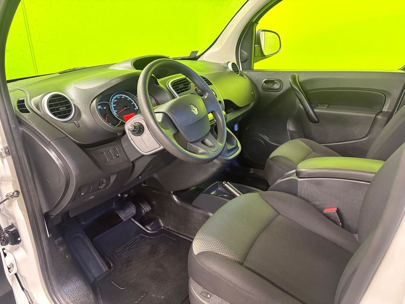 Renault Kangoo vaihtoauto