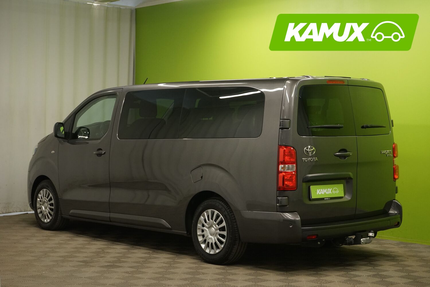Toyota Proace Verso vaihtoauto
