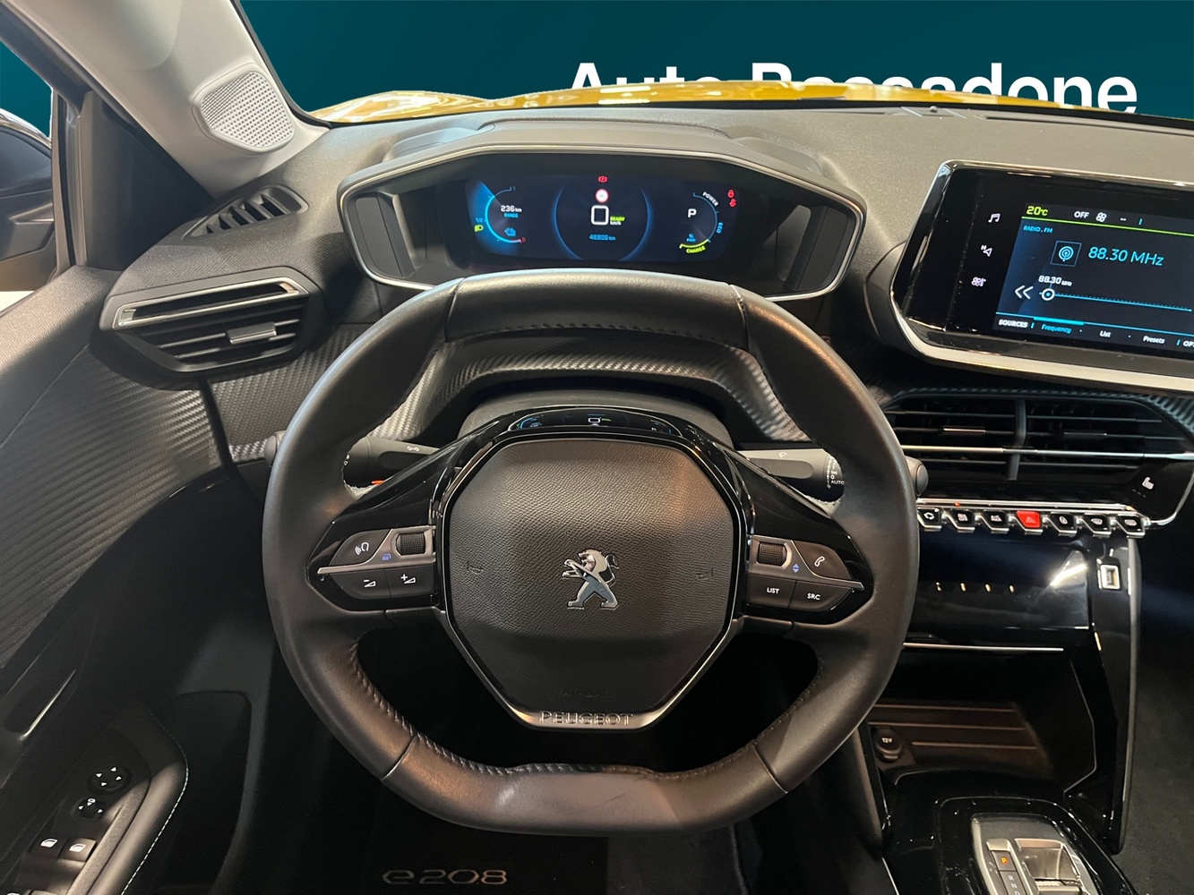 Peugeot e-208 vaihtoauto