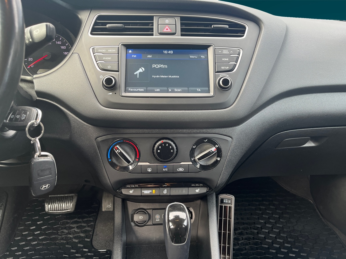 Hyundai i20 Hatchback vaihtoauto