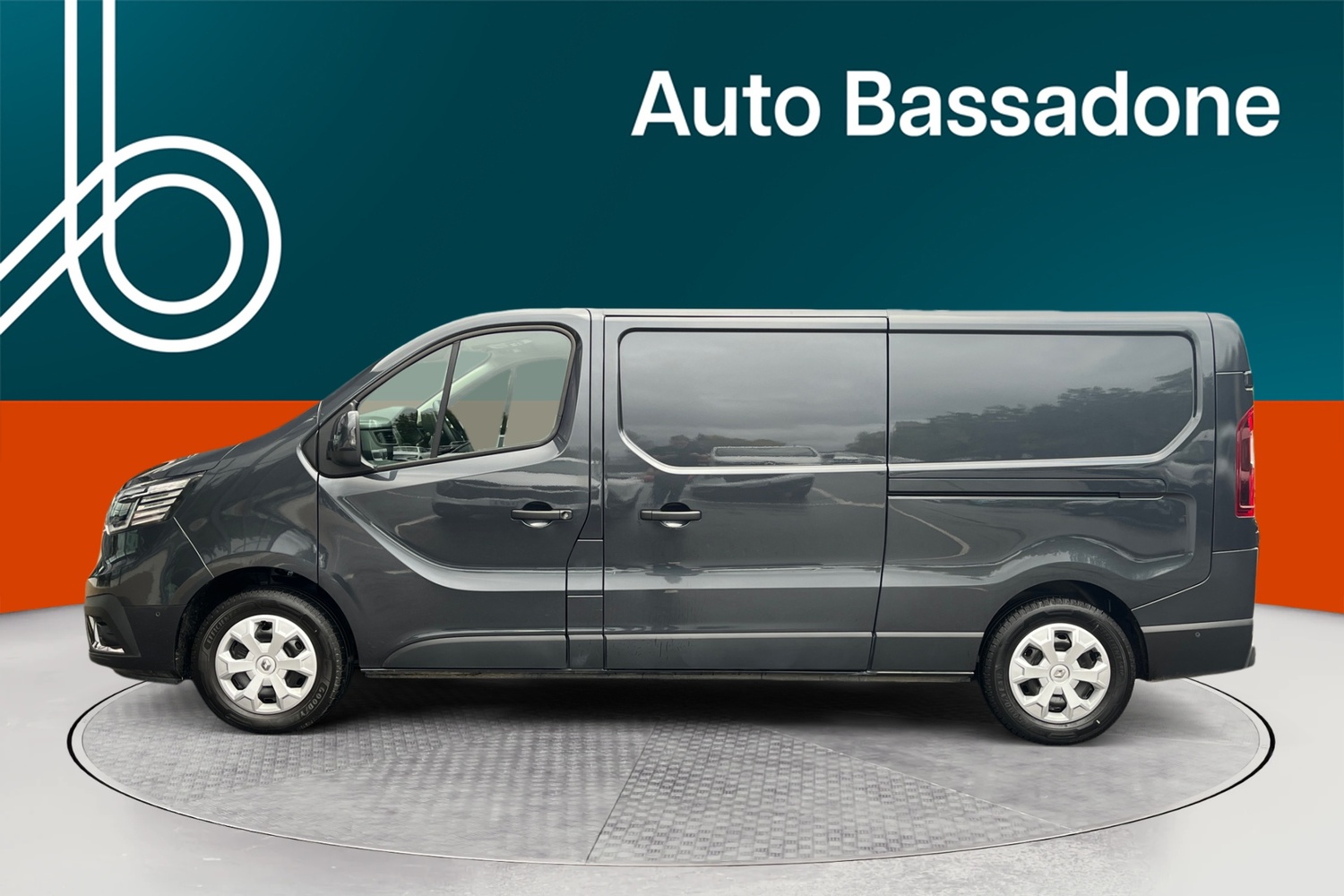 Renault Trafic vaihtoauto
