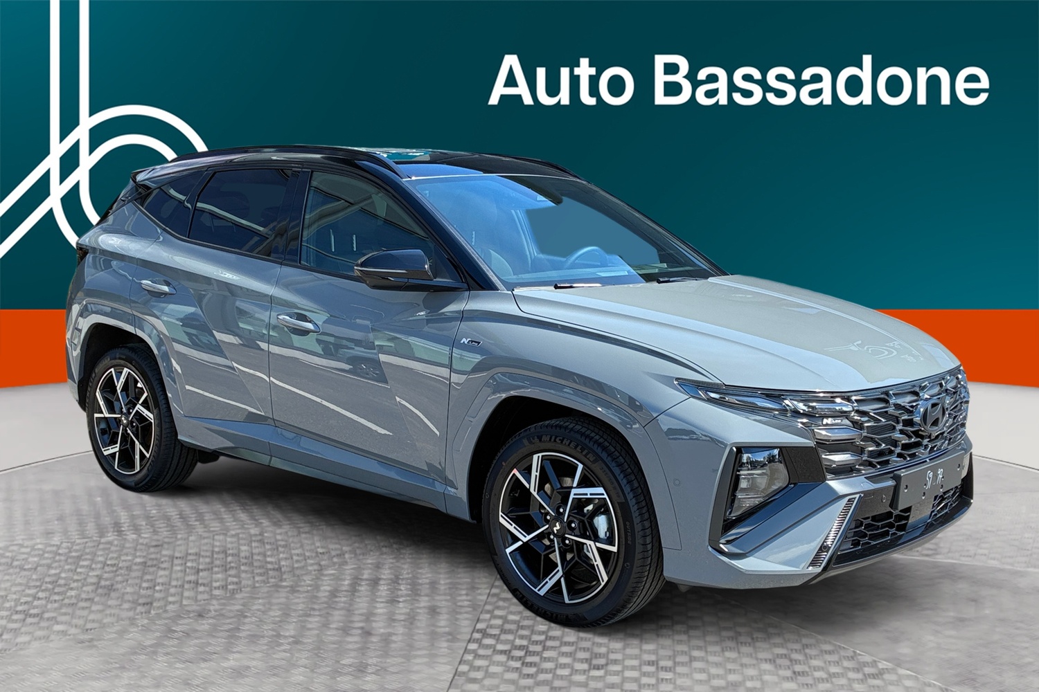 Hyundai TUCSON Hybrid vaihtoauto