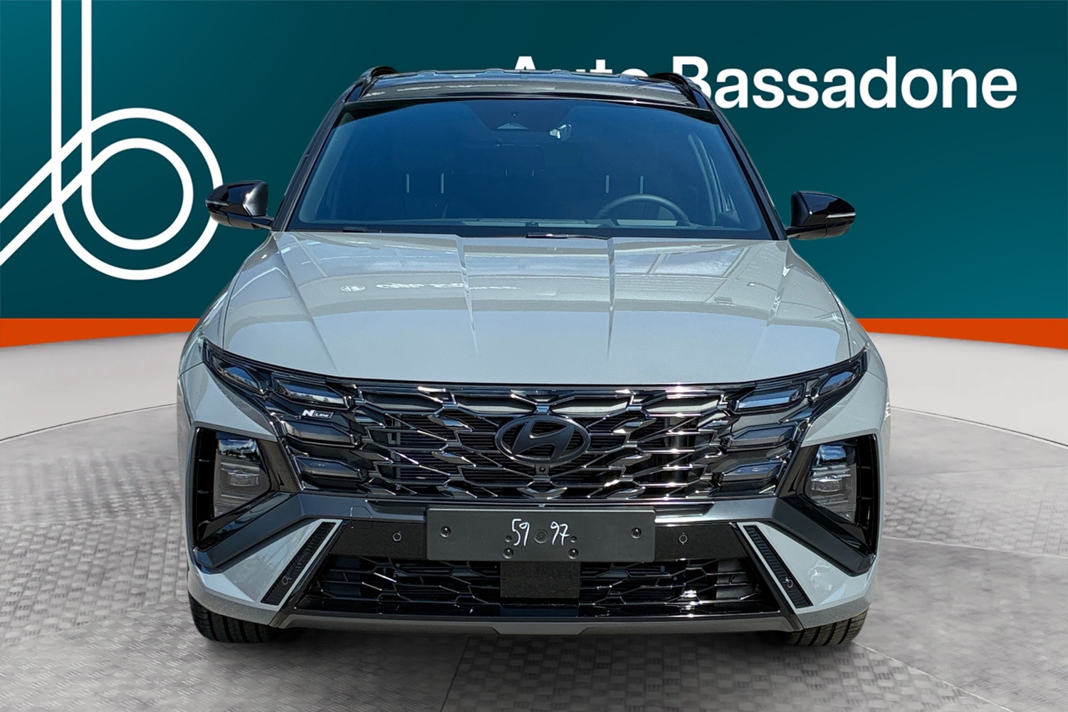 Hyundai TUCSON Hybrid vaihtoauto