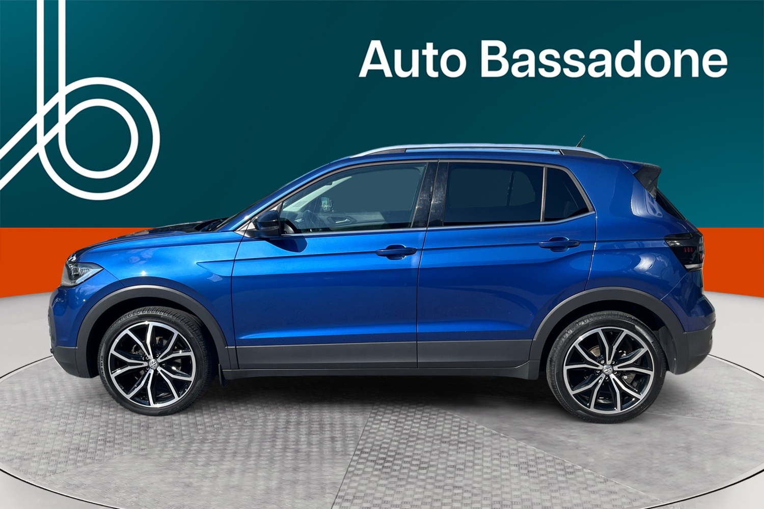 Volkswagen T-Cross vaihtoauto
