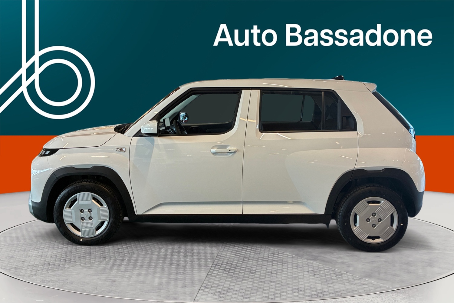 Hyundai INSTER vaihtoauto
