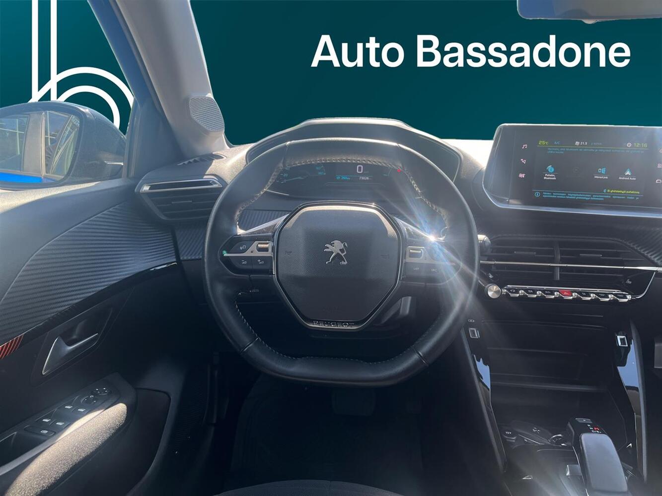 Peugeot e-208 vaihtoauto