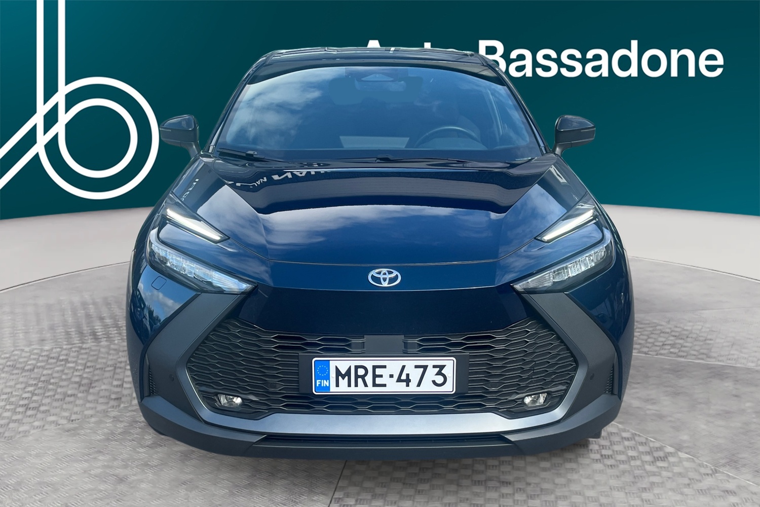 Toyota C-HR vaihtoauto