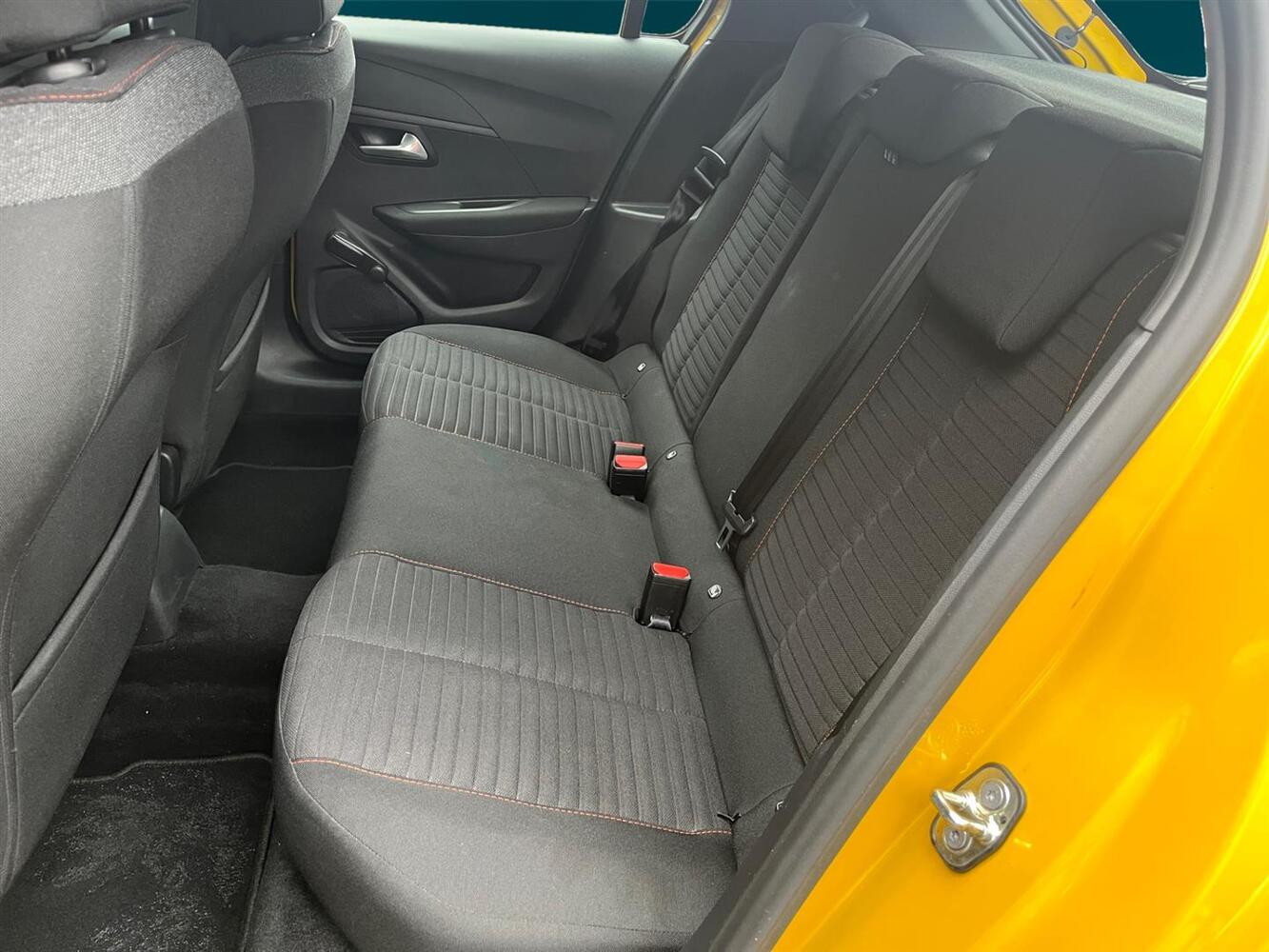Peugeot 208 vaihtoauto