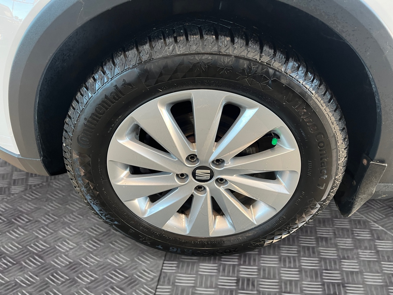 SEAT Arona vaihtoauto