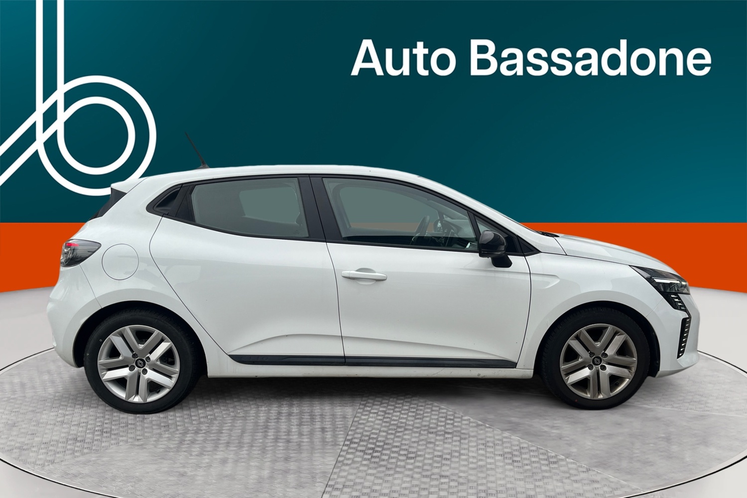 Renault Clio vaihtoauto