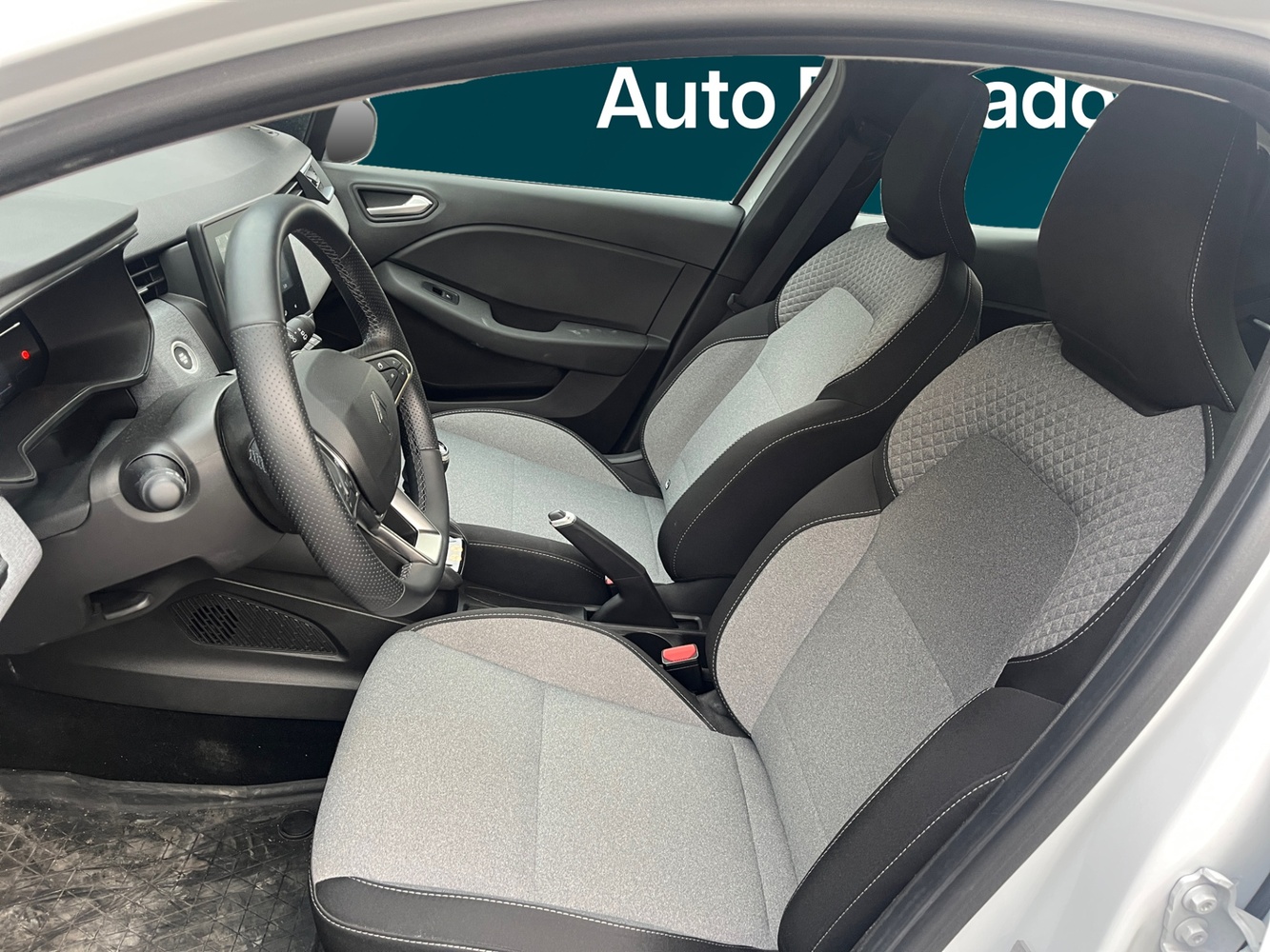 Renault Clio vaihtoauto