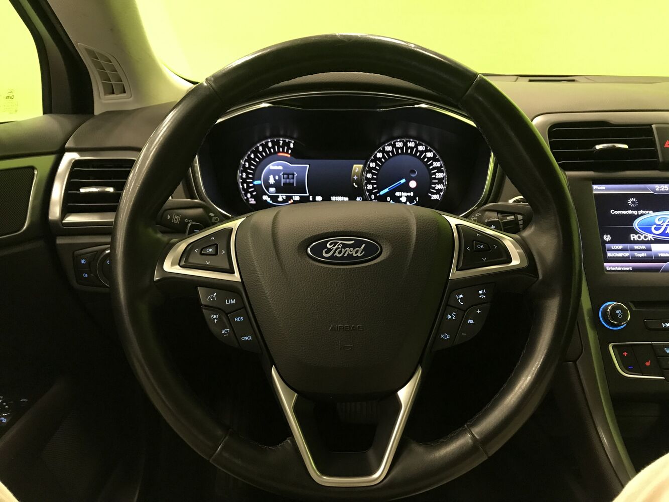 Ford Mondeo vaihtoauto
