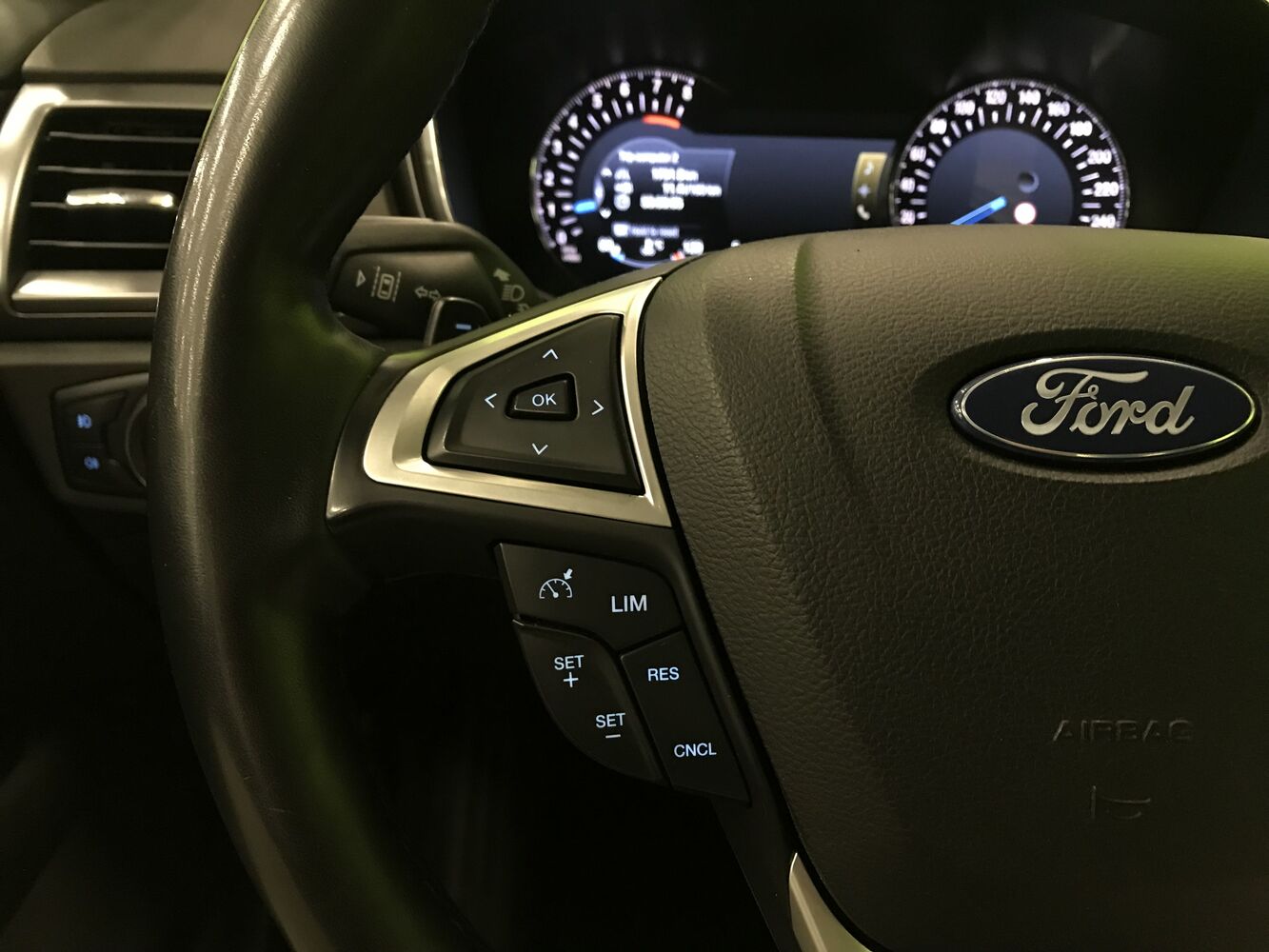 Ford Mondeo vaihtoauto