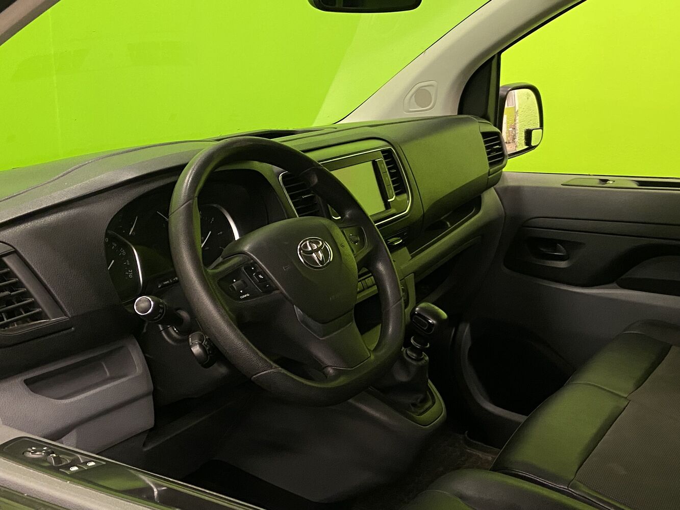 Toyota Proace vaihtoauto