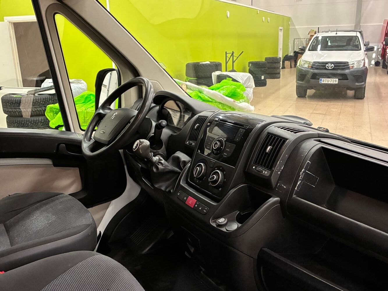 Peugeot Boxer vaihtoauto