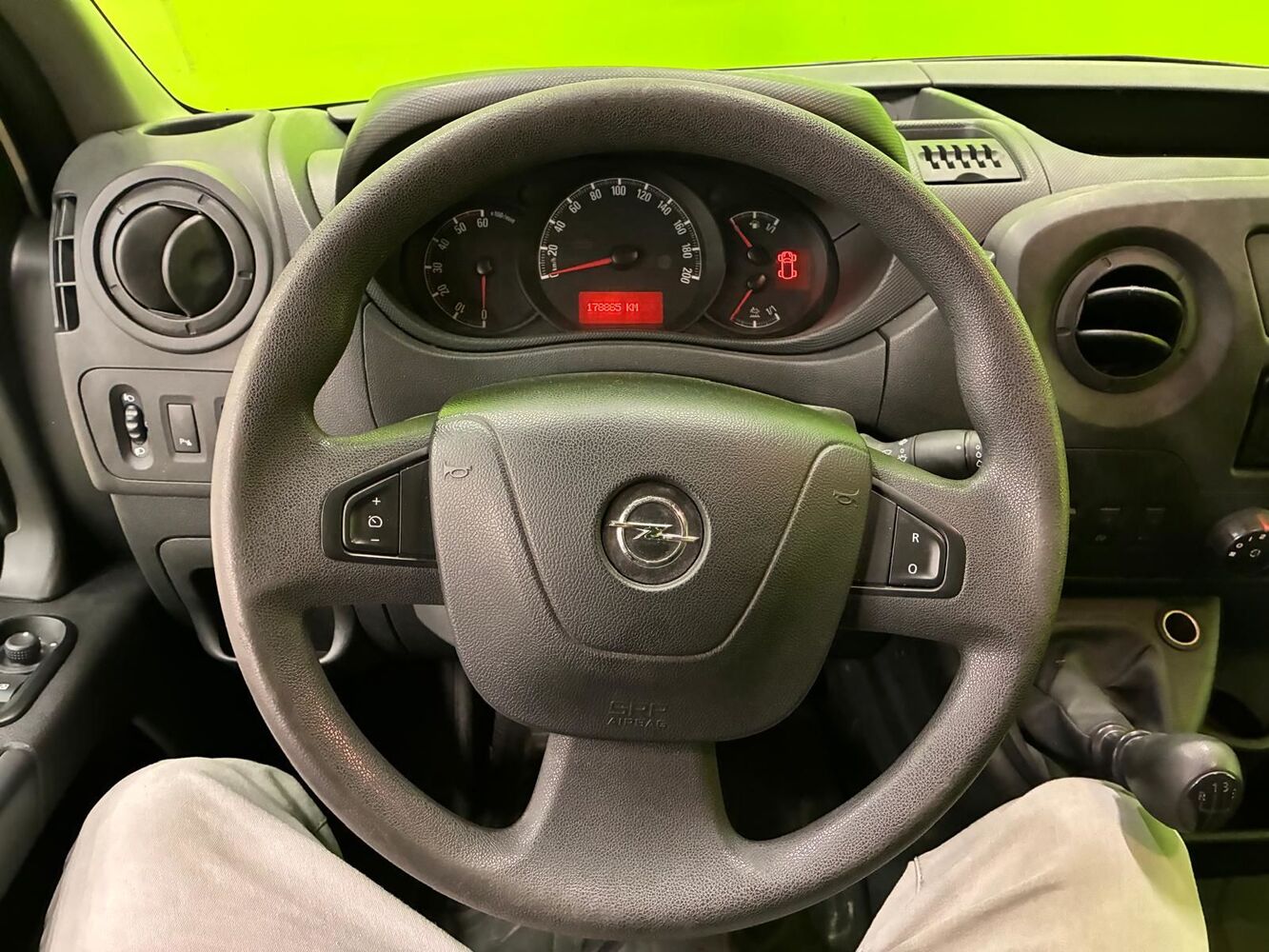Opel Movano vaihtoauto
