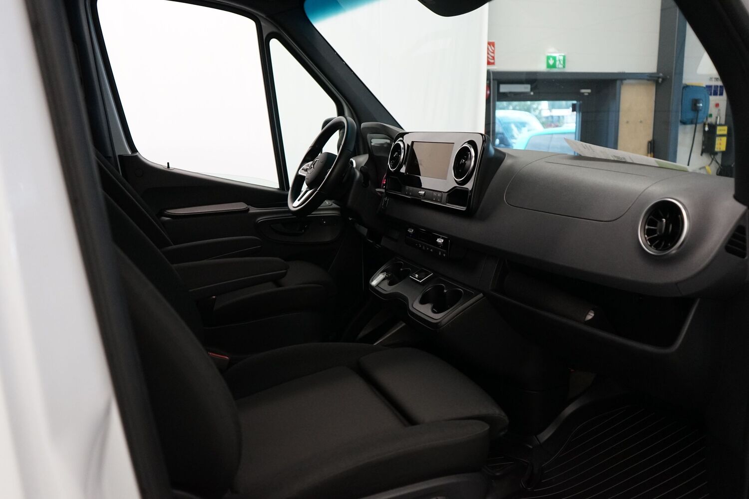 Mercedes-Benz Sprinter vaihtoauto