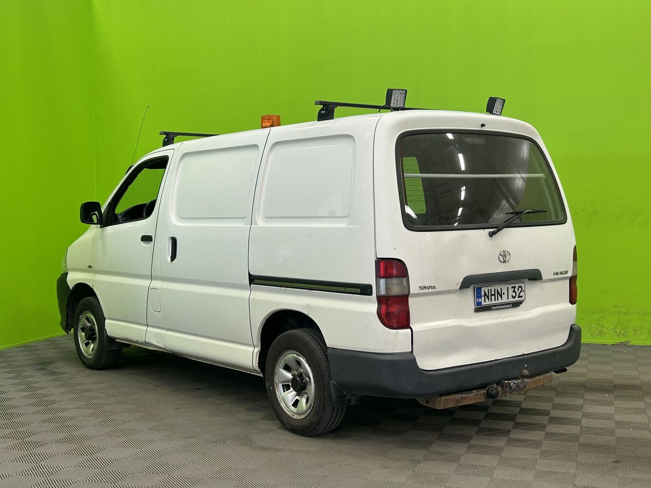 Toyota Hiace vaihtoauto