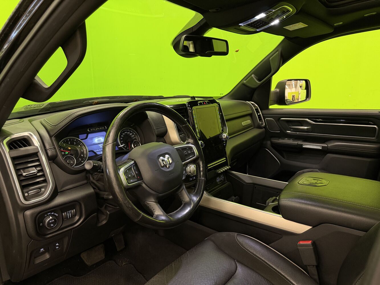 Dodge Ram 1500 vaihtoauto