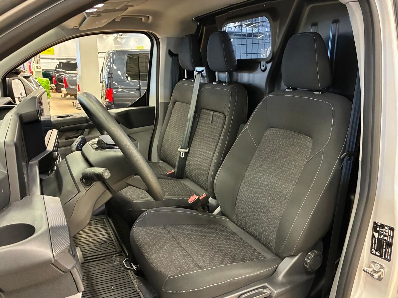 Ford Transit Custom vaihtoauto