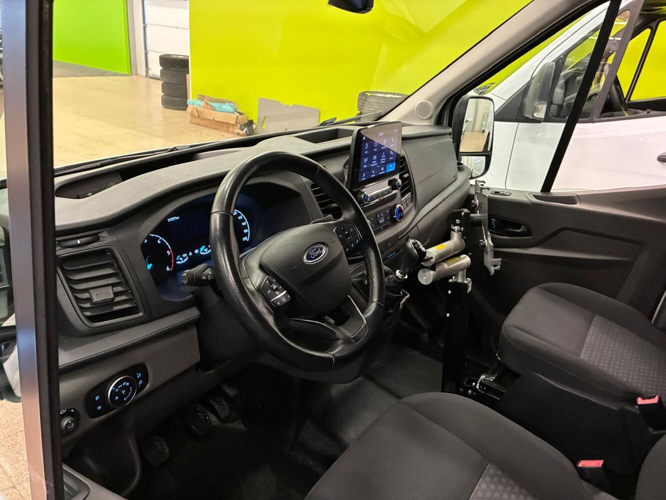 Ford Transit vaihtoauto