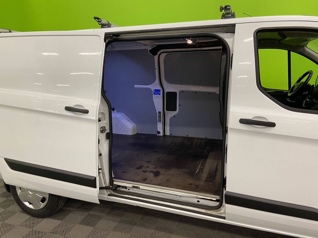 Ford Transit Custom vaihtoauto