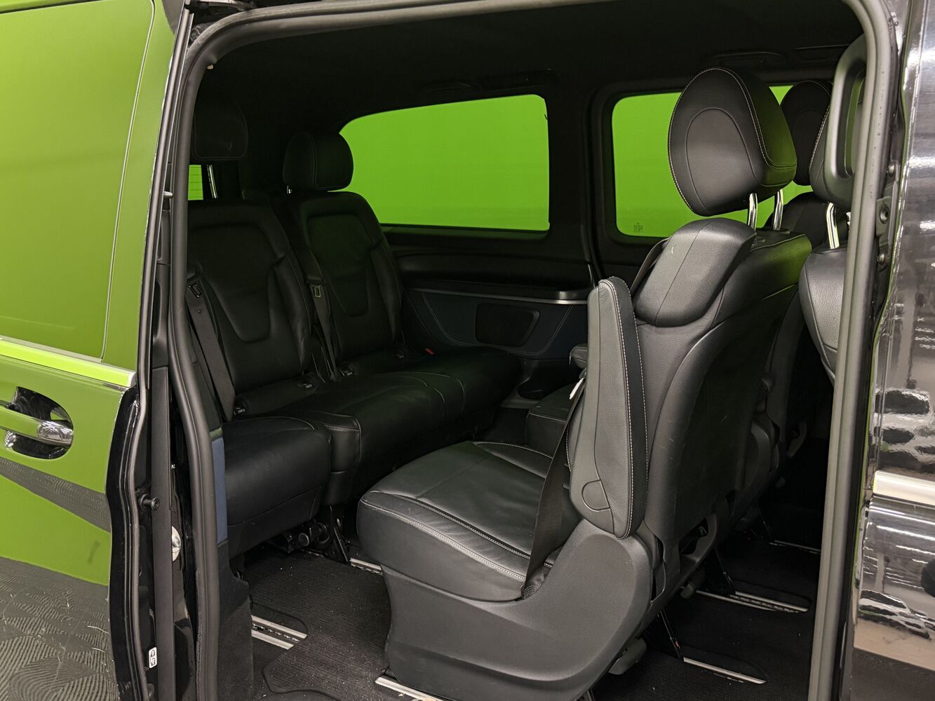 Mercedes-Benz EQV vaihtoauto