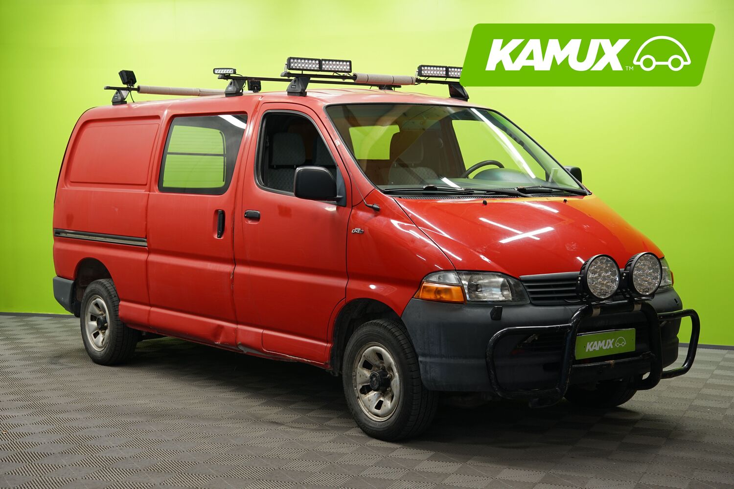 Toyota Hiace vaihtoauto