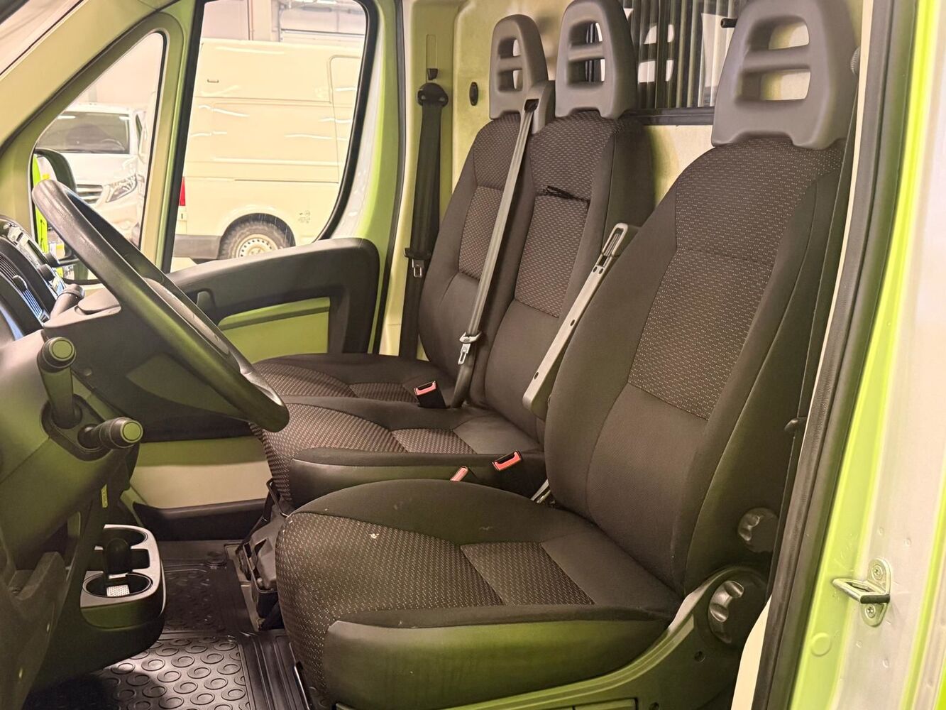 Peugeot Boxer vaihtoauto