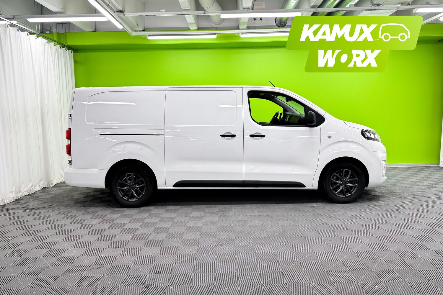 Opel Vivaro vaihtoauto