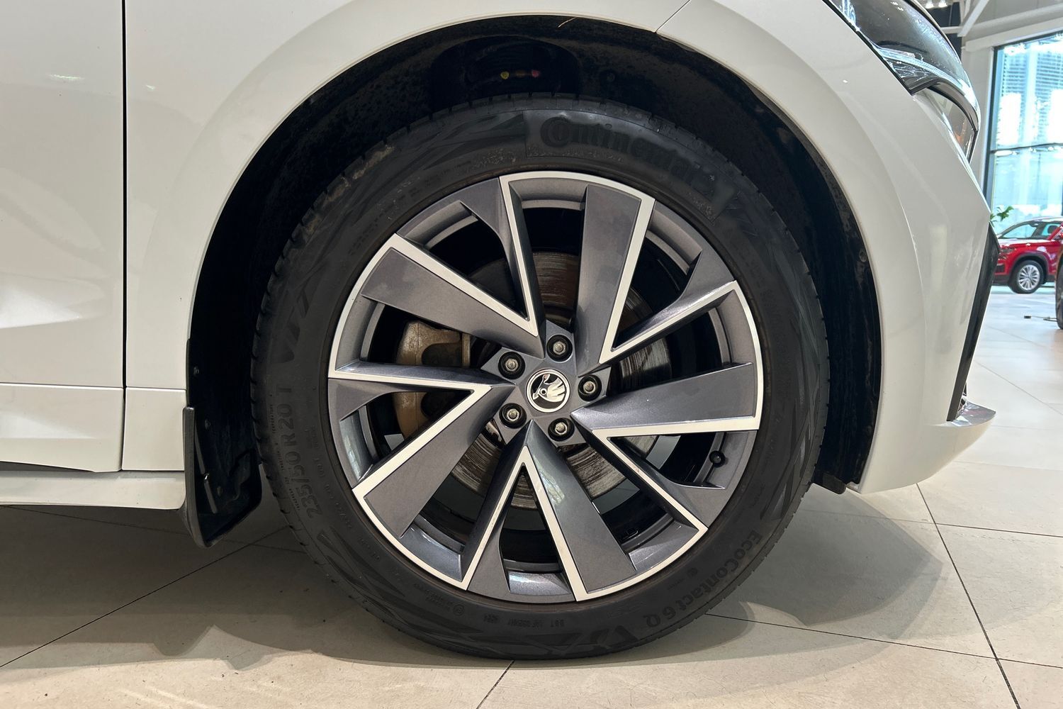 Skoda Enyaq vaihtoauto