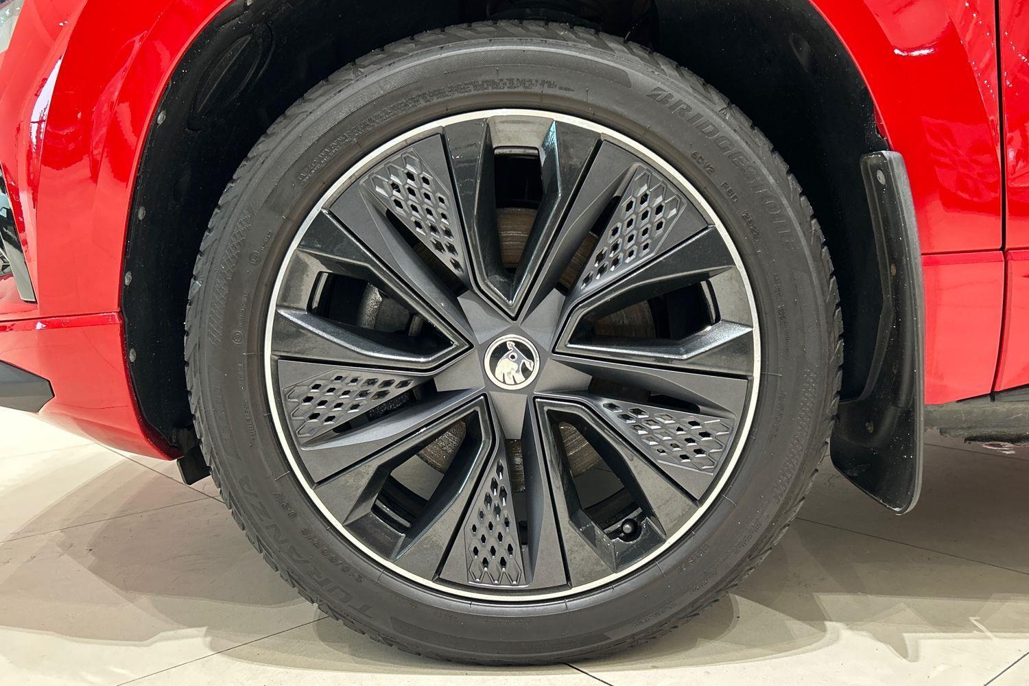 Skoda Karoq vaihtoauto
