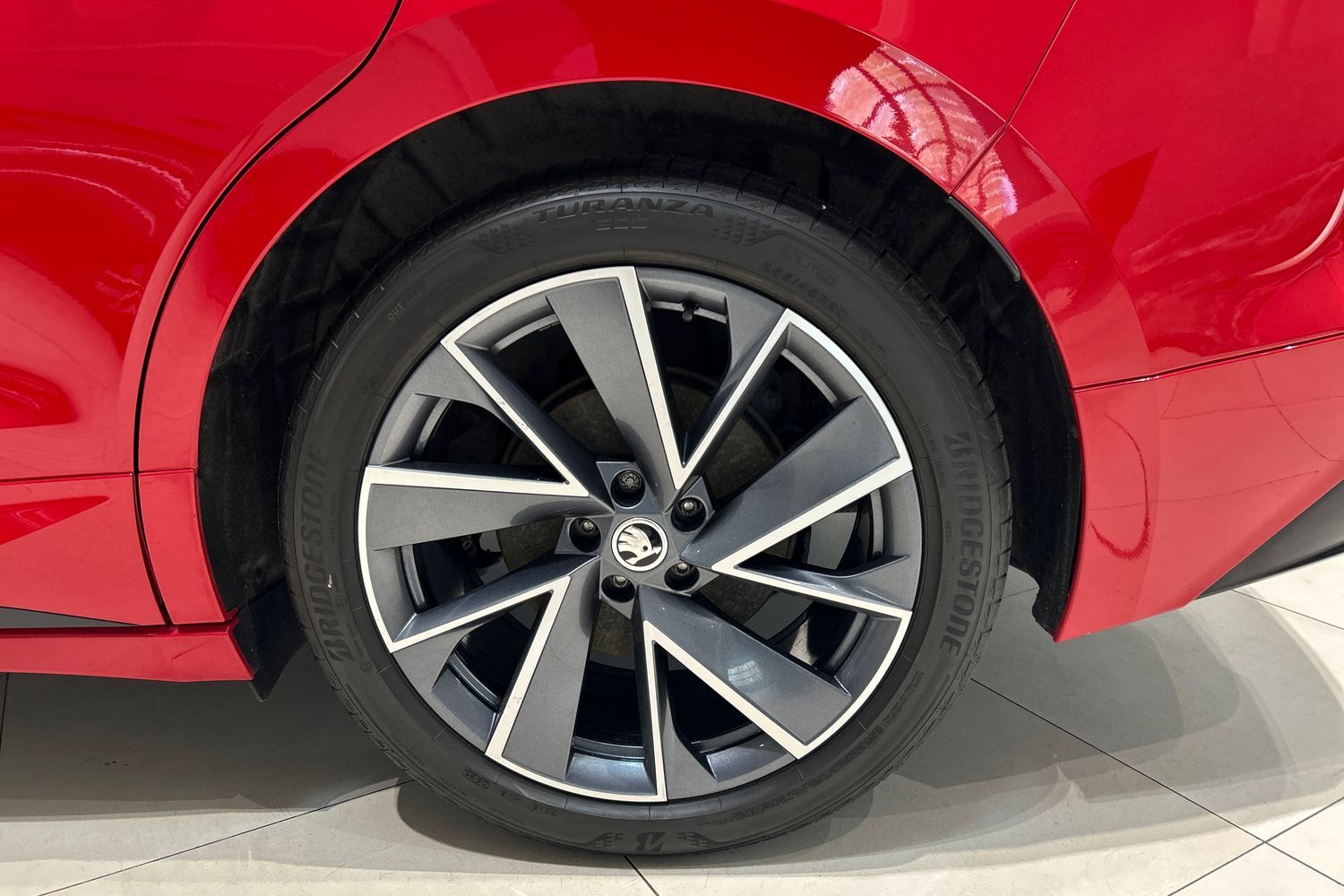 Skoda Enyaq vaihtoauto