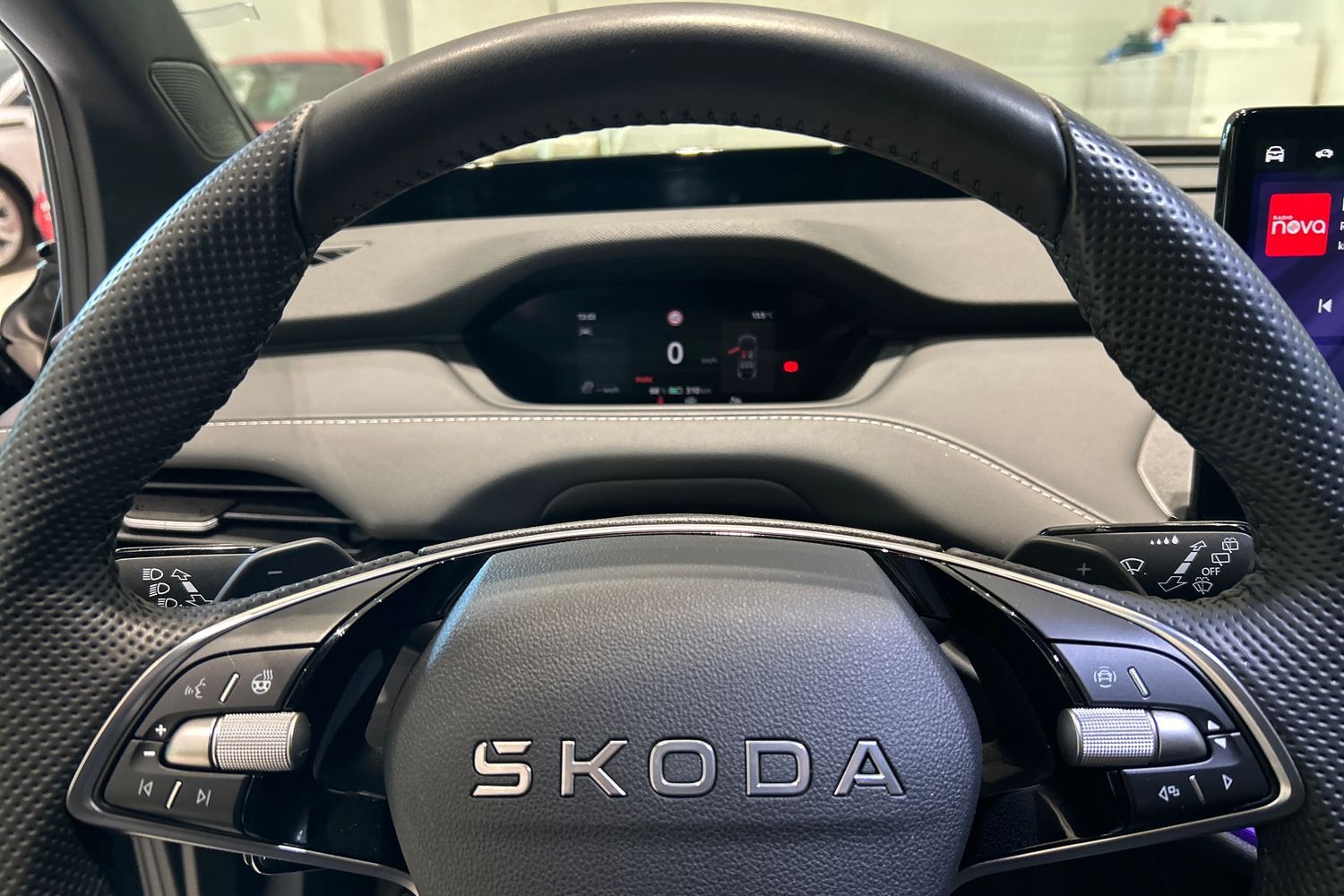 Skoda Enyaq vaihtoauto