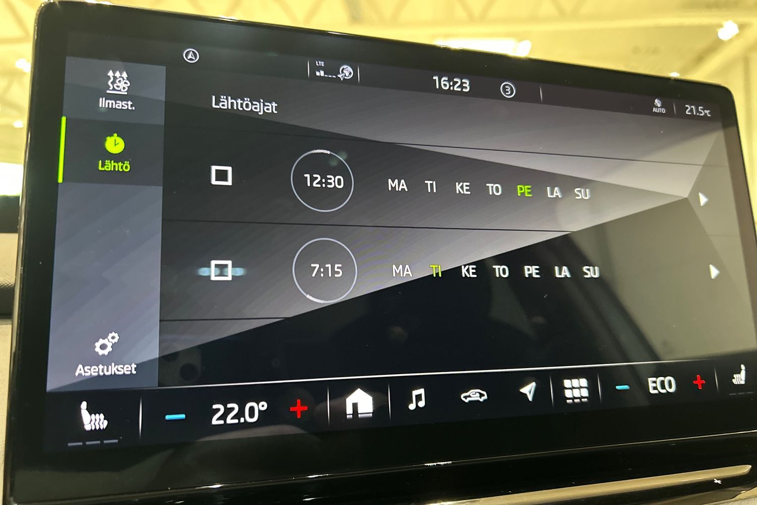 Skoda Enyaq vaihtoauto