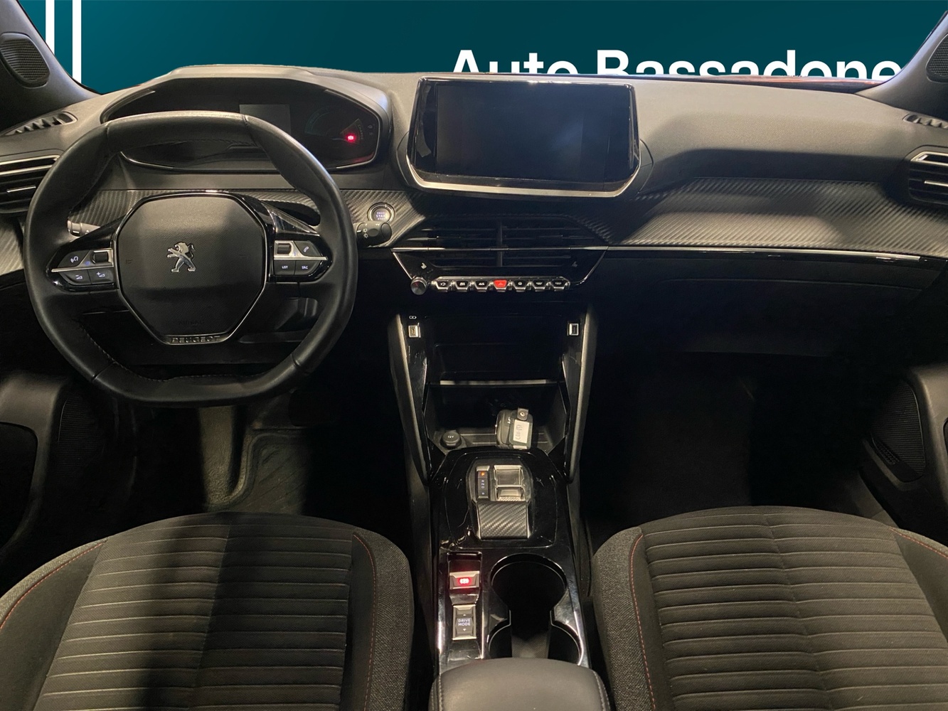 Peugeot e-2008 vaihtoauto