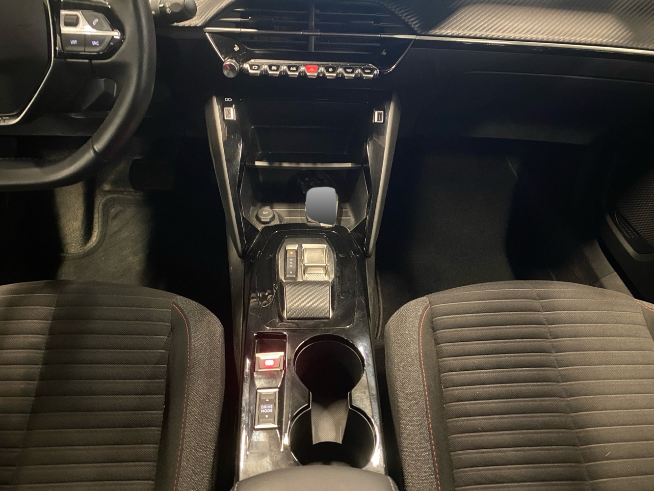 Peugeot e-2008 vaihtoauto