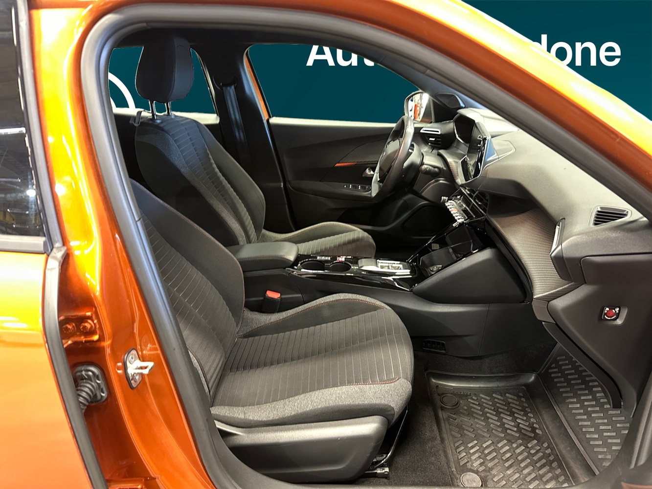 Peugeot e-2008 vaihtoauto