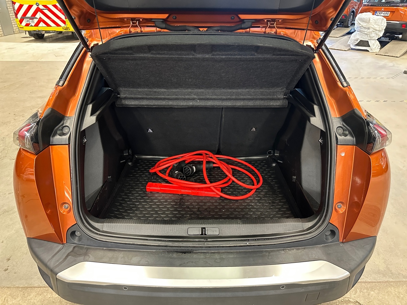 Peugeot e-2008 vaihtoauto