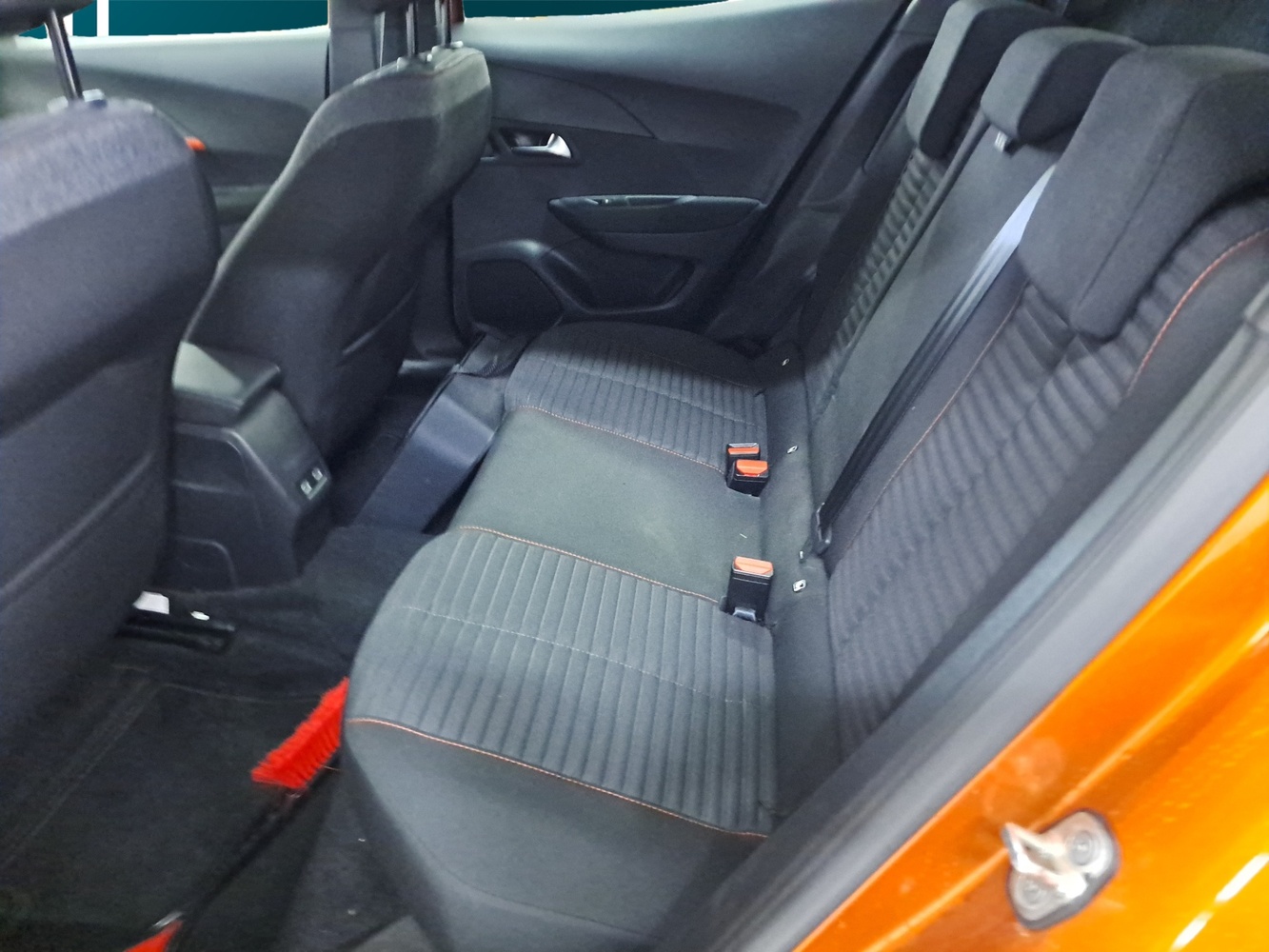 Peugeot e-2008 vaihtoauto