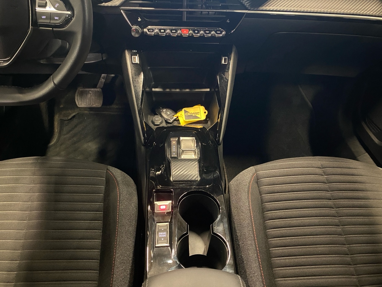 Peugeot e-2008 vaihtoauto