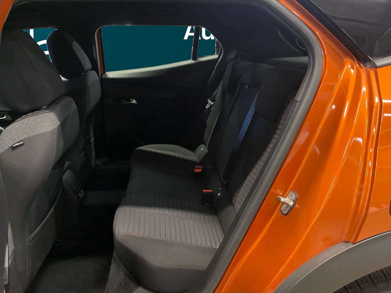 Peugeot e-2008 vaihtoauto