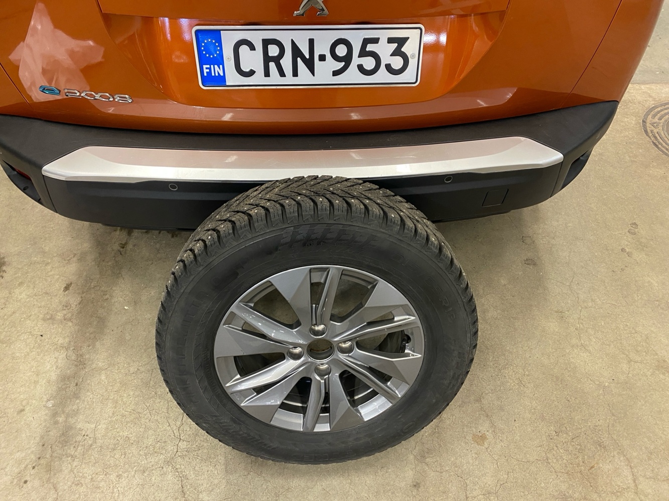 Peugeot e-2008 vaihtoauto