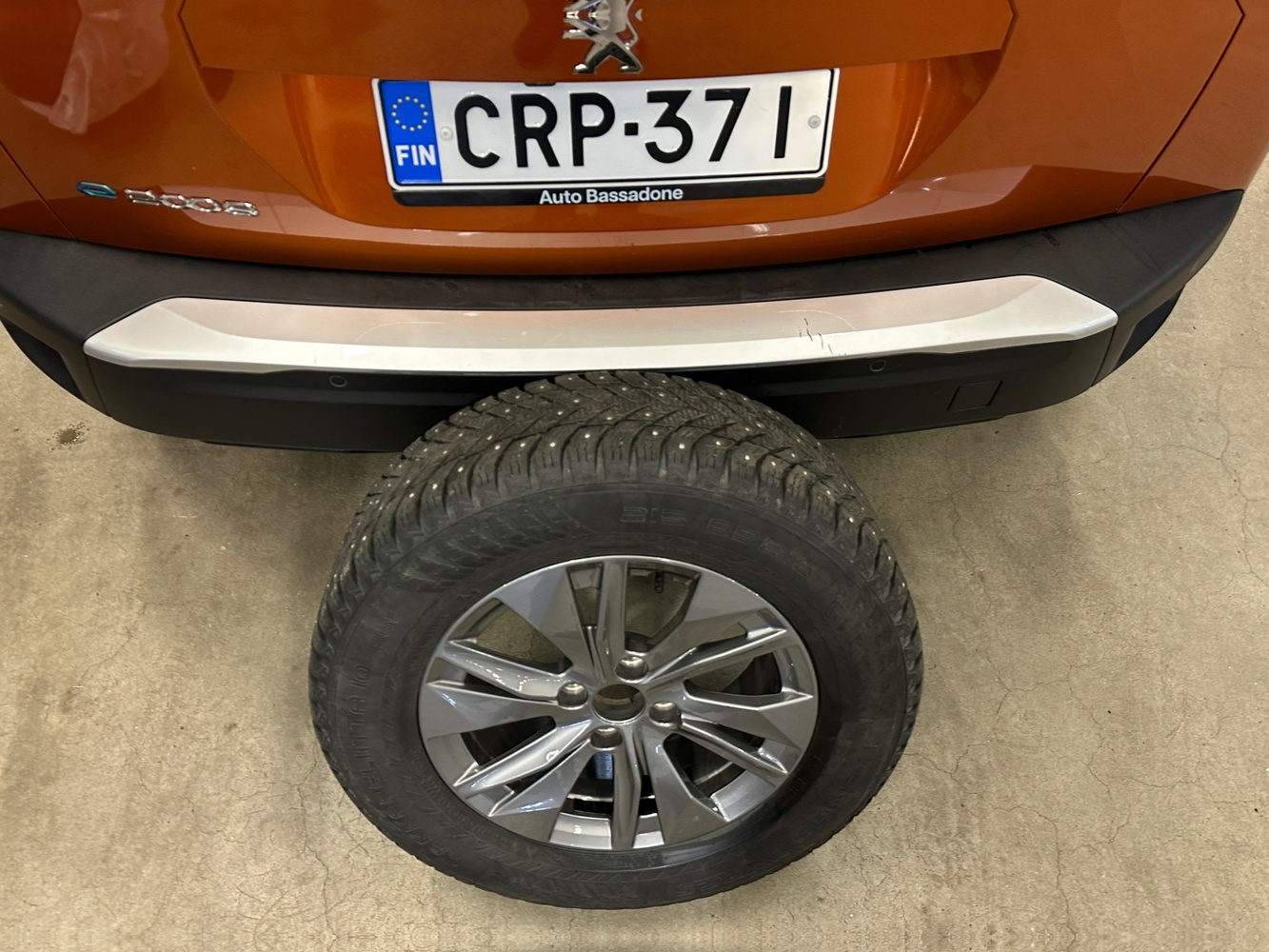 Peugeot e-2008 vaihtoauto