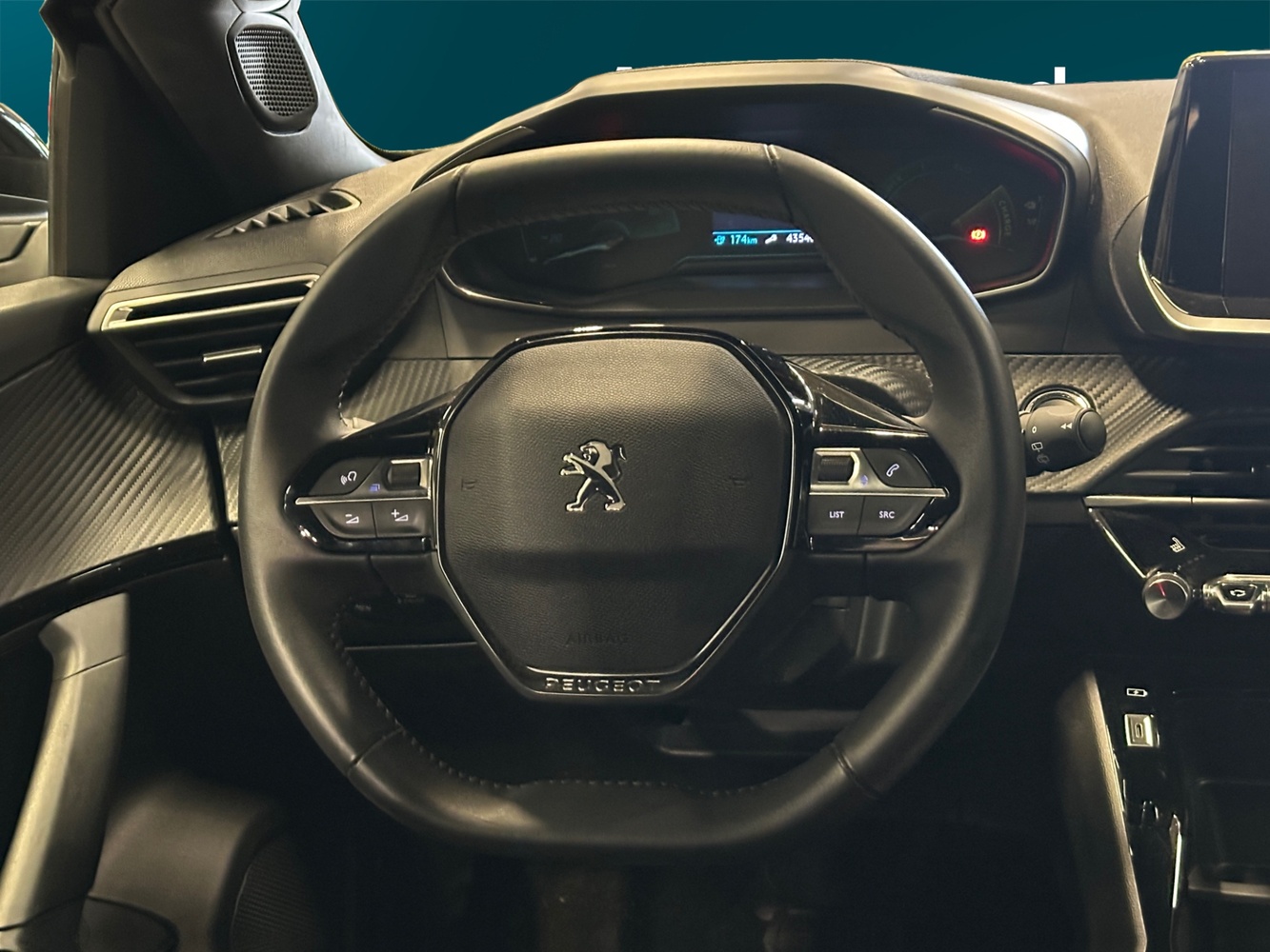 Peugeot e-2008 vaihtoauto
