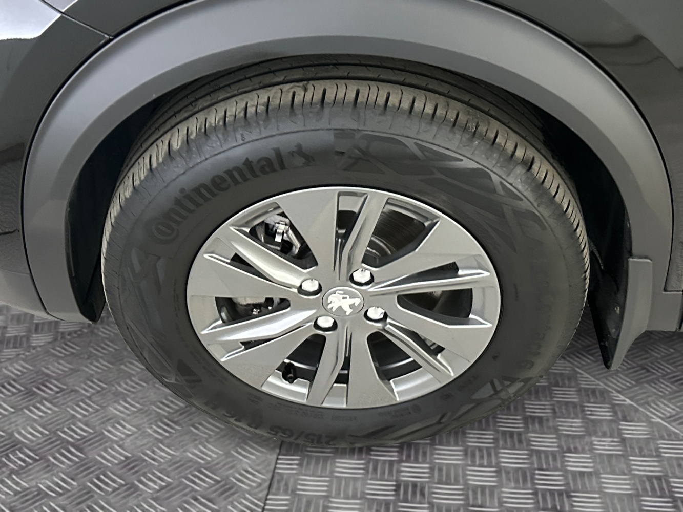 Peugeot e-2008 vaihtoauto