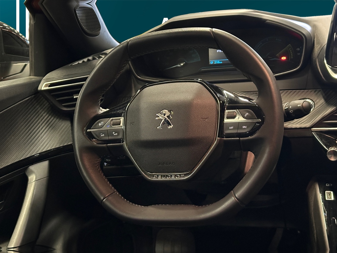Peugeot e-2008 vaihtoauto